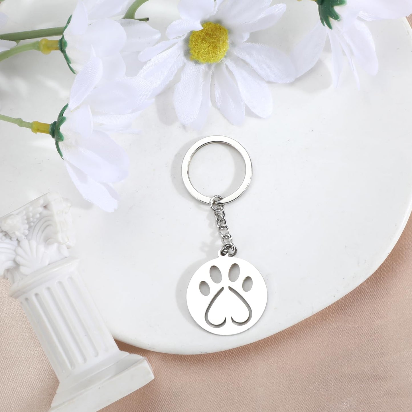 Dog Paw Print Keychains,Dog Keychain,Cute Animal Key Chain, Pet Keychains,Paw Keychain for Daily